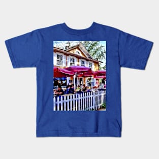 New Hope PA - Dining Al Fresco Kids T-Shirt